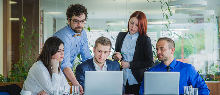 Data analytics service